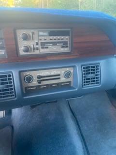 Chevy-caprice-classic-1991-white-11