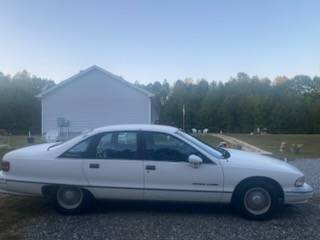 Chevy-caprice-classic-1991-white-2