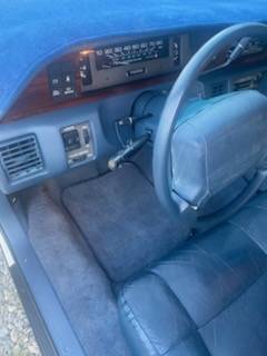 Chevy-caprice-classic-1991-white-6