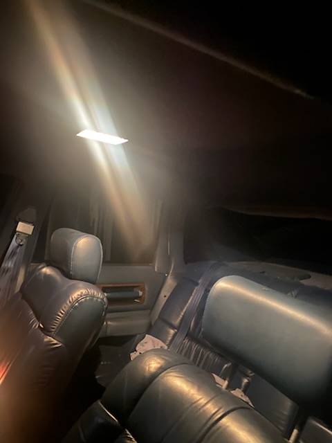 Chevy-caprice-classic-1991-white-8