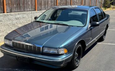 Chevy-caprice-classic-1996-green-3