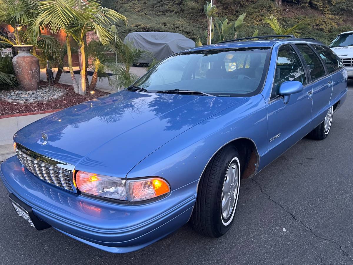 Chevy-caprice-wagon-1991-1