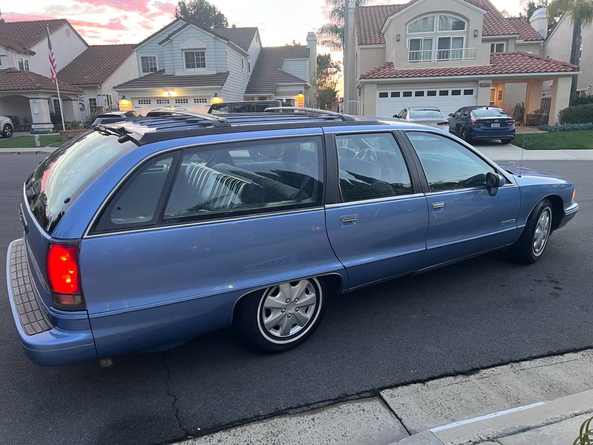 Chevy-caprice-wagon-1991-6