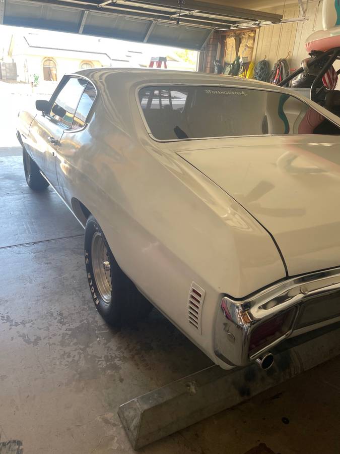 Chevy-chevelle-1970-white-9