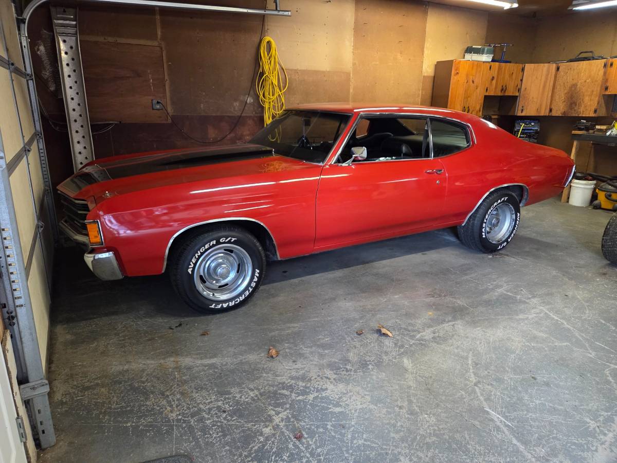 Chevy-chevelle-1972-red-12