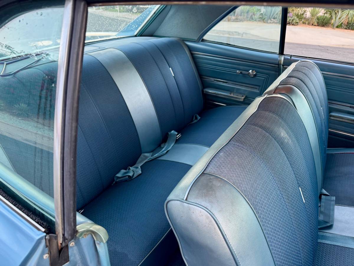Chevy-chevelle-malibu-1966-32