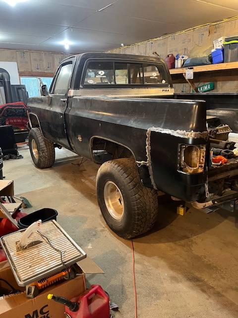Chevy-cheyene-1977-black-1