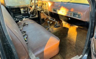 Chevy-cheyenne-1975-9
