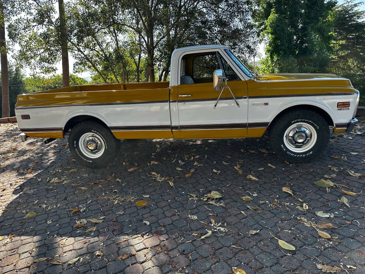 Chevy-cheyenne-20-1971-yellow-1