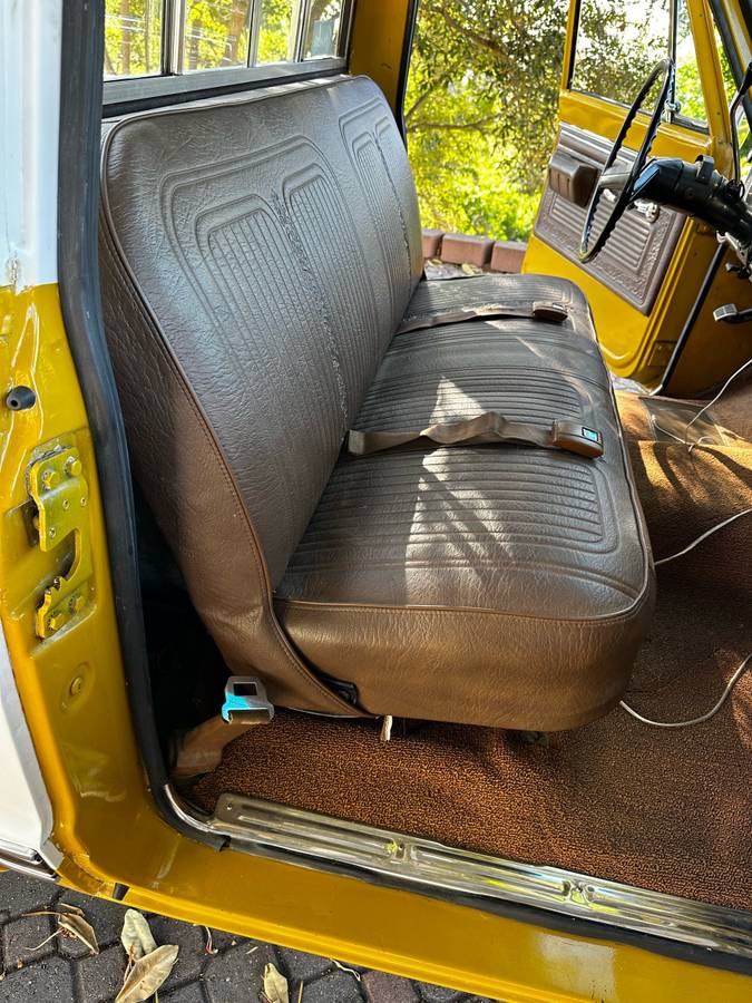 Chevy-cheyenne-20-1971-yellow-2