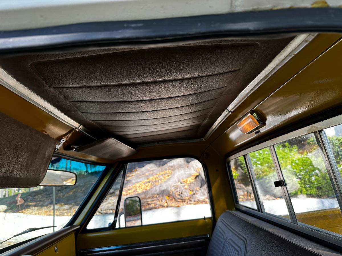 Chevy-cheyenne-20-1971-yellow-3