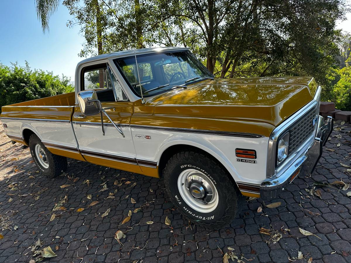 Chevy-cheyenne-20-1971-yellow