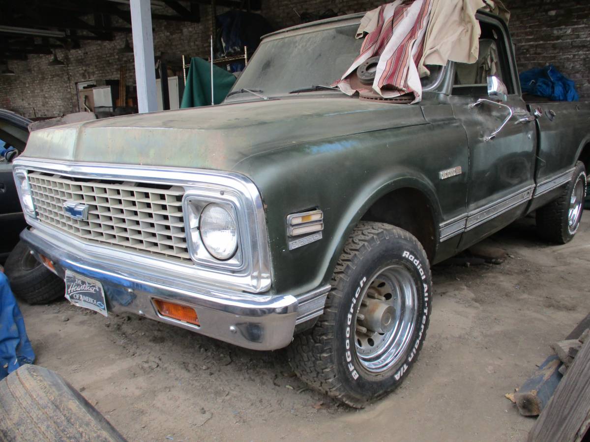Chevy-cheyenne-c-20-1971-green-1