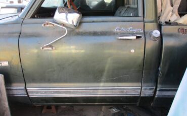 Chevy-cheyenne-c-20-1971-green-13