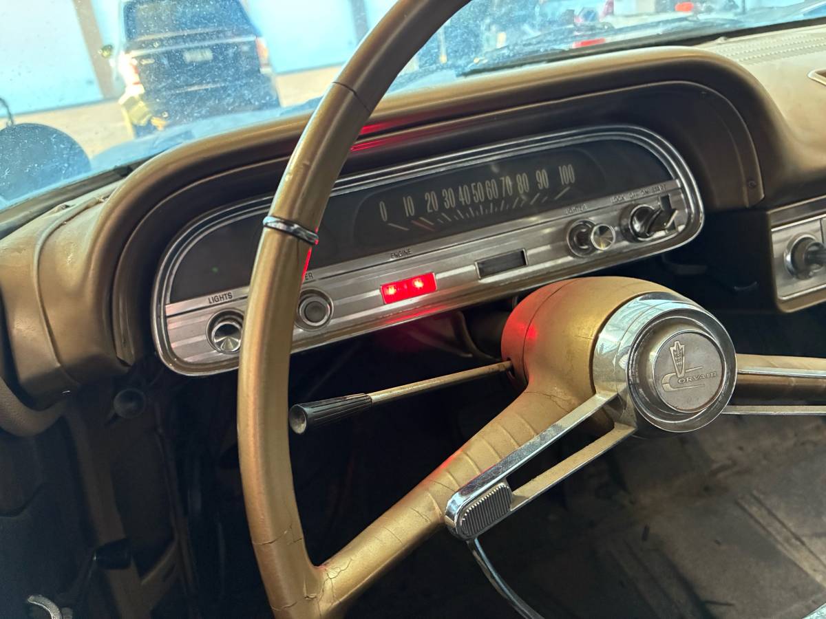 Chevy-corvair-1963-grey-6