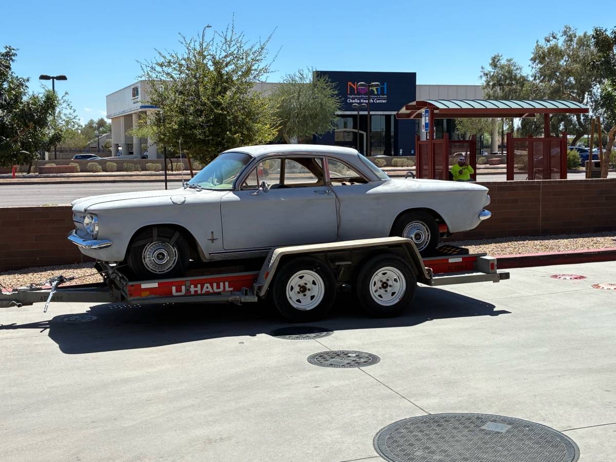 Chevy-corvair-1963-grey