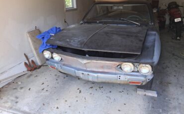 Chevy-corvair-1966-black-3