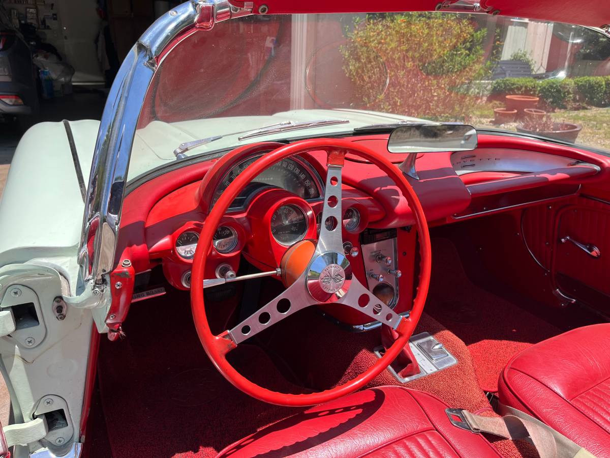 Chevy-corvette-1962-7