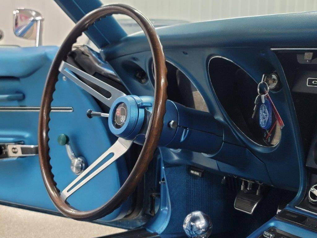 Chevy-corvette-1968-blue-2