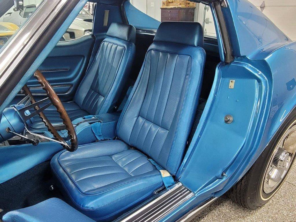 Chevy-corvette-1968-blue-3