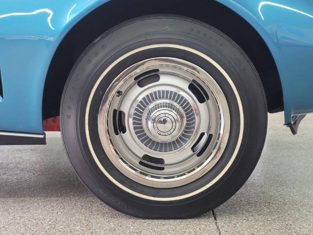 Chevy-corvette-1968-blue-4