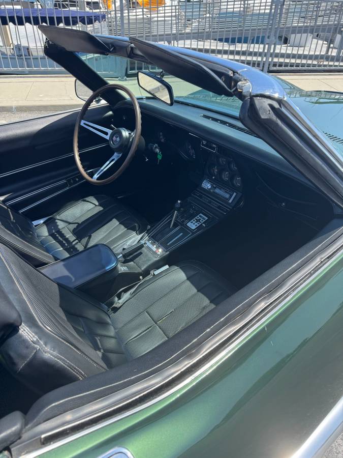 Chevy-corvette-1968-green-1