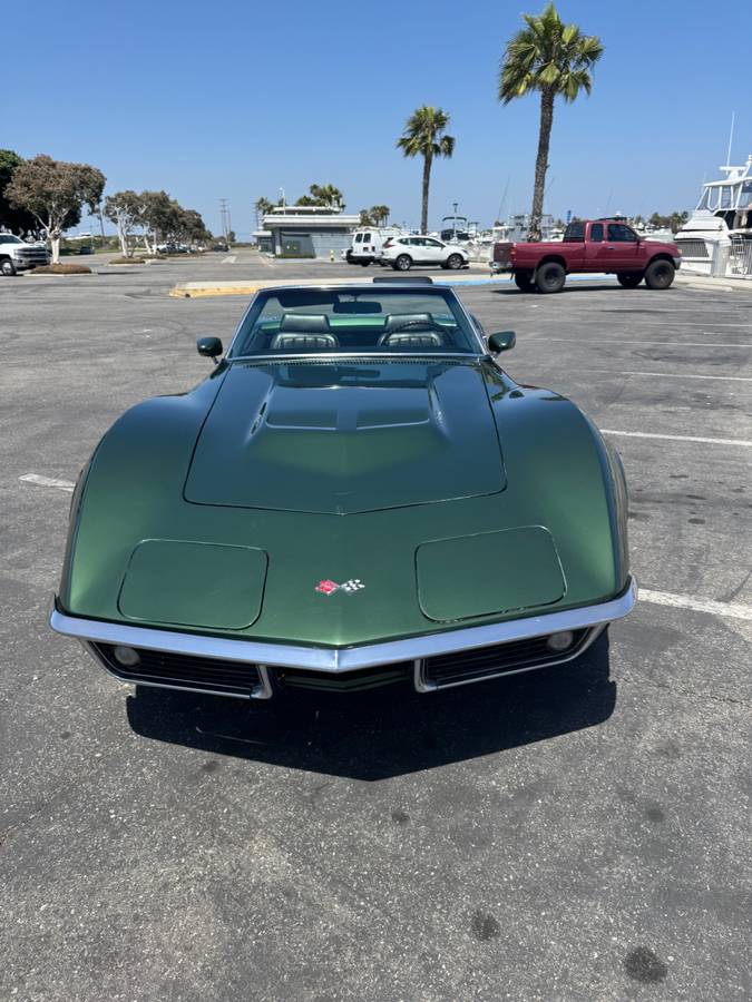 Chevy-corvette-1968-green-5