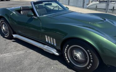 Chevy-corvette-1968-green-6