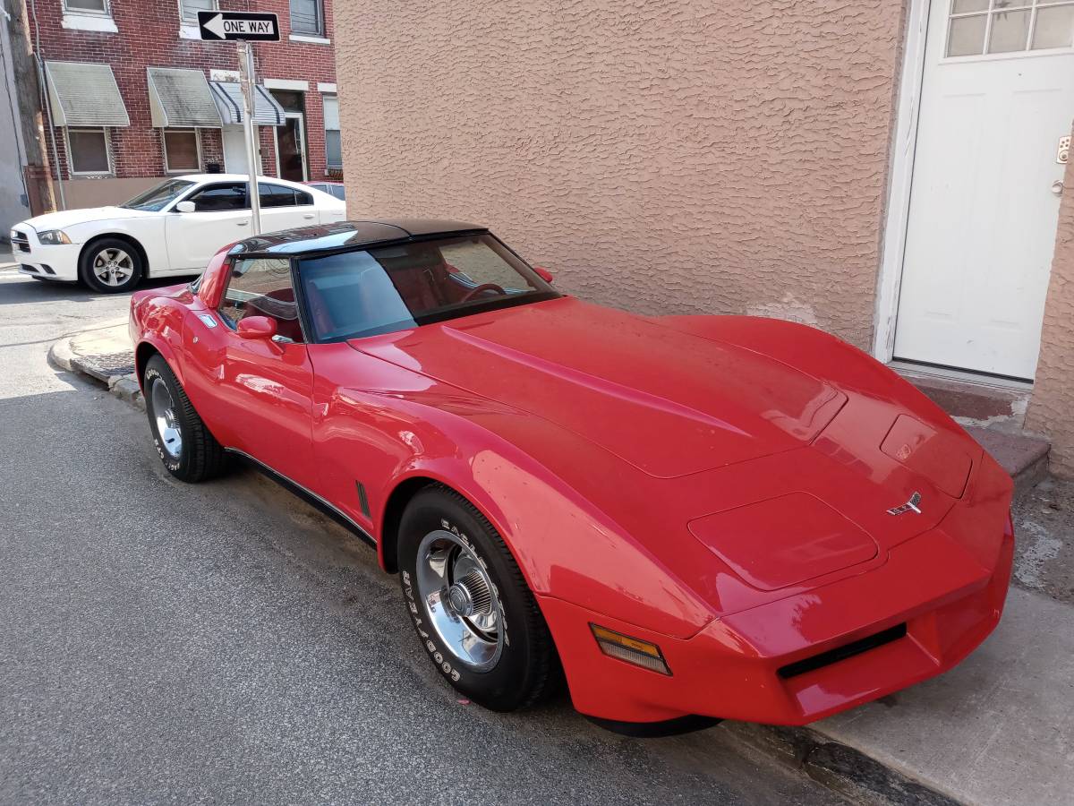 Chevy-corvette-1980-red-1