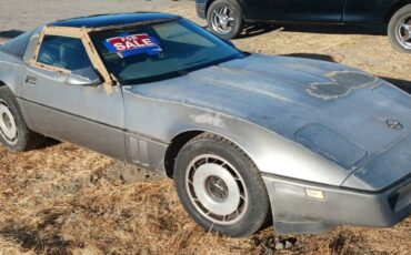 Chevy-corvette-1985-custom-3