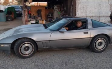 Chevy-corvette-1985-custom-4