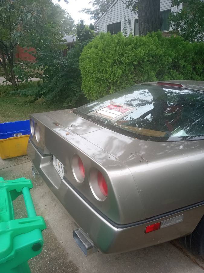 Chevy-corvette-1987-4