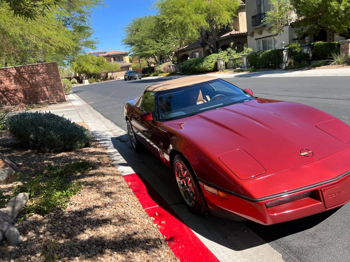 Chevy-corvette-1988-red-7