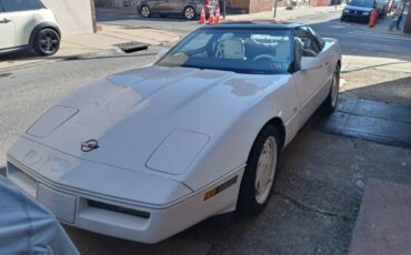 Chevy-corvette-1988-white-4