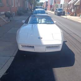 Chevy-corvette-1988-white