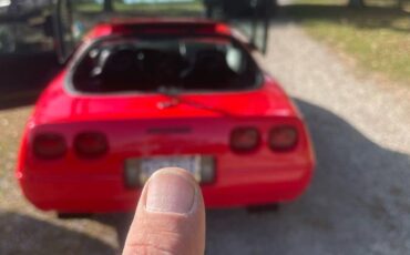 Chevy-corvette-1995-red-1