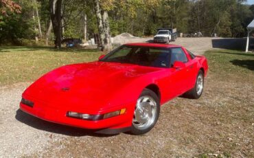 Chevy-corvette-1995-red