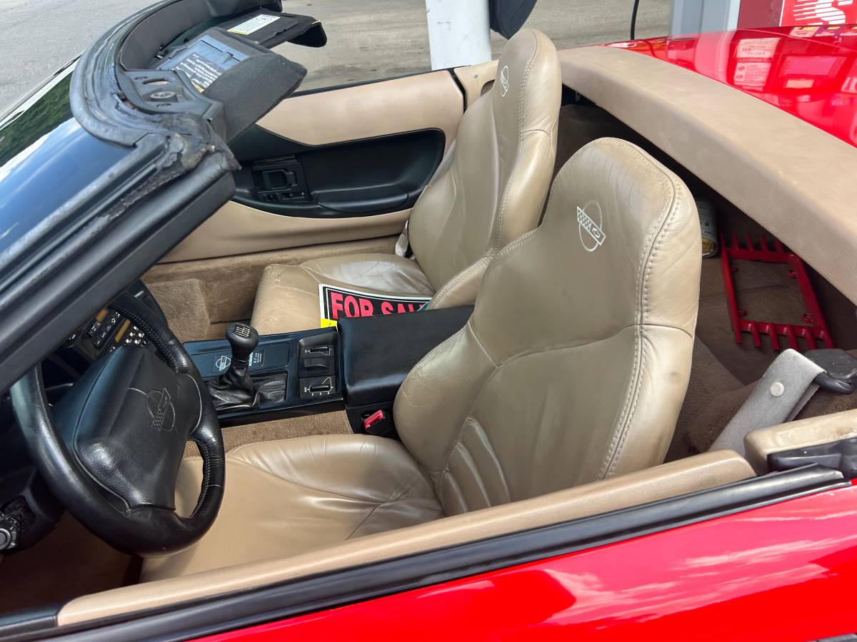 Chevy-corvette-1996-red-3