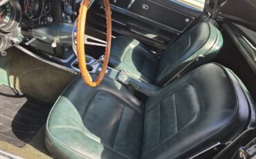 Chevy-corvette-convertible-1965-green-8