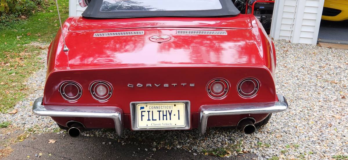 Chevy-corvette-convertible-1969-red-2