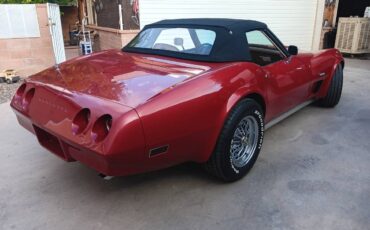 Chevy-corvette-convertible-1974-red-9