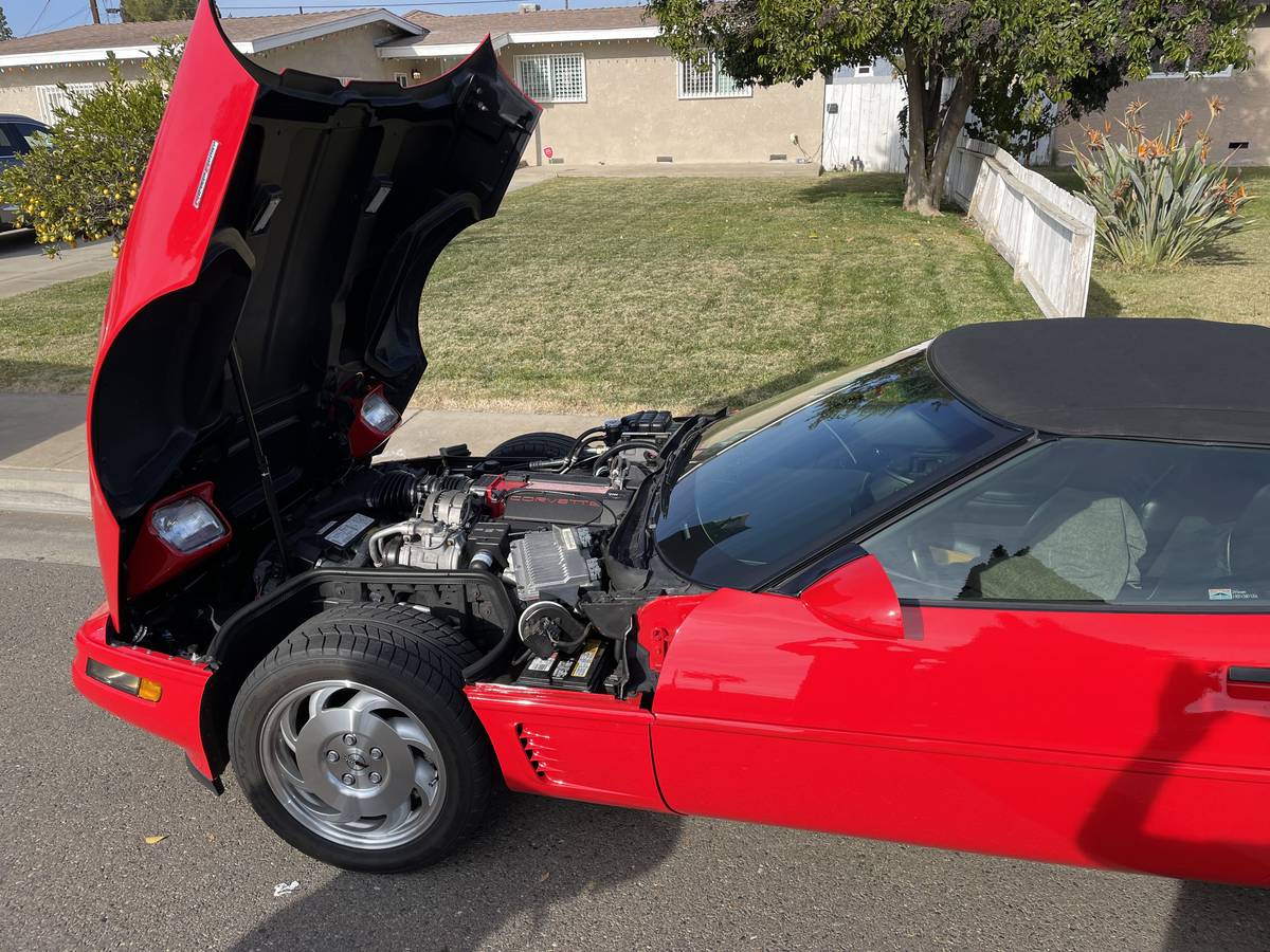 Chevy-corvette-convertible-1996-red-3