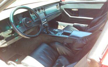Chevy-corvette-coupe-1985-red-6