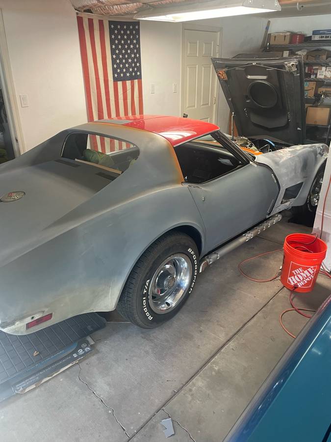 Chevy-corvette-t-top-1972