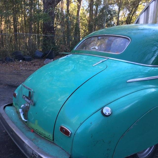 Chevy-coup-1946-green-2