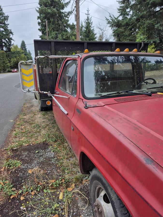Chevy-custom-deluxe-30-1988-1