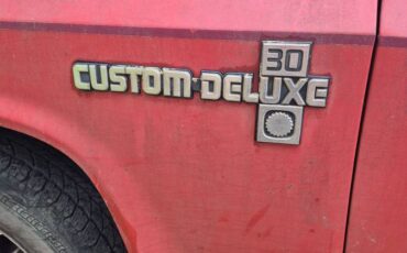 Chevy-custom-deluxe-30-1988-4