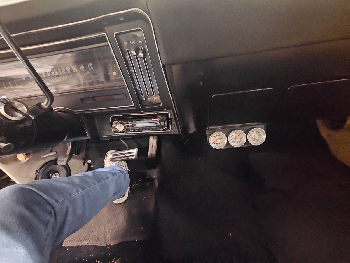 Chevy-custom-nova.-1973-blue-12