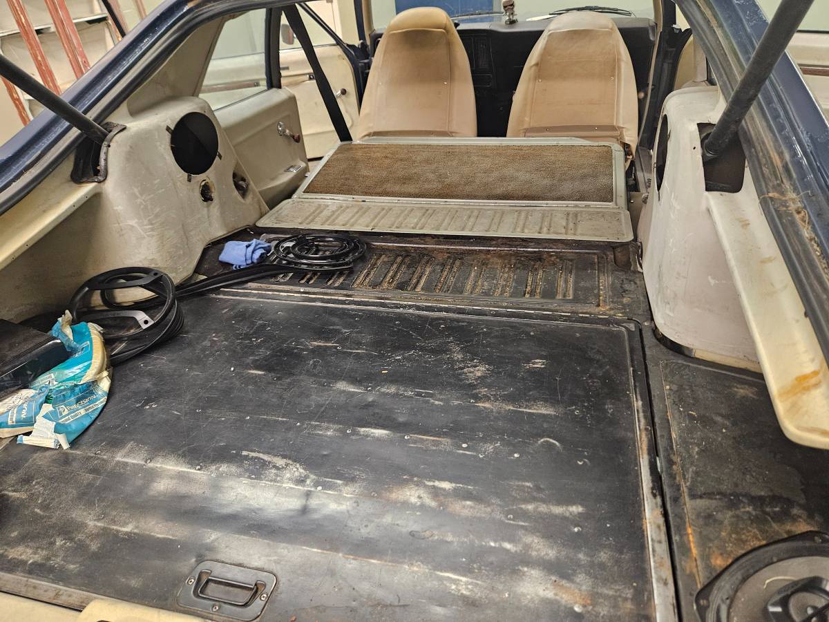 Chevy-custom-nova.-1973-blue-20