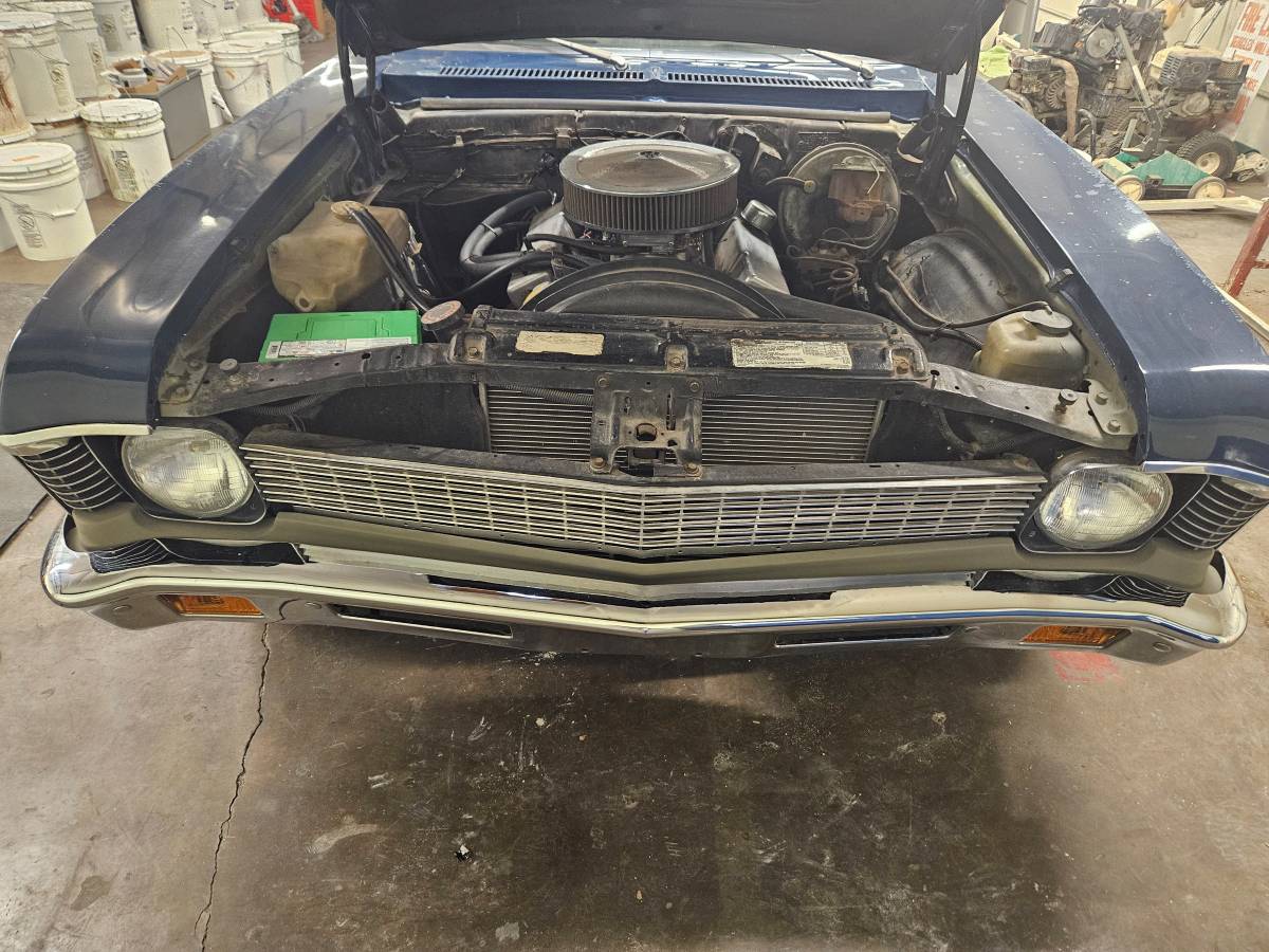 Chevy-custom-nova.-1973-blue-8